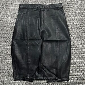 Guess | Pleather Skirt